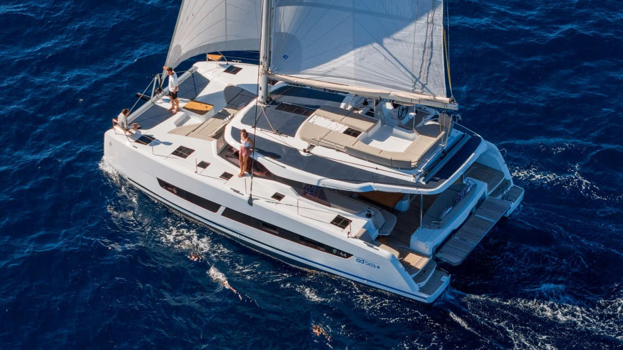 Photo #1 - Fountaine Pajot FP 44 Maestro - 3 cab. (Cat-O-Caster) in St. Thomas, Frenchtown Marina - 64842