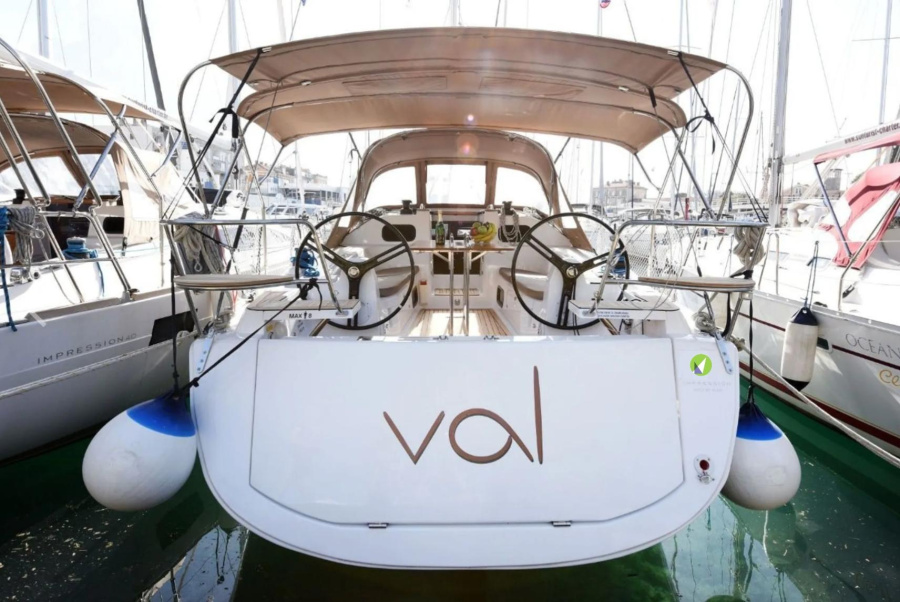 Val - 2