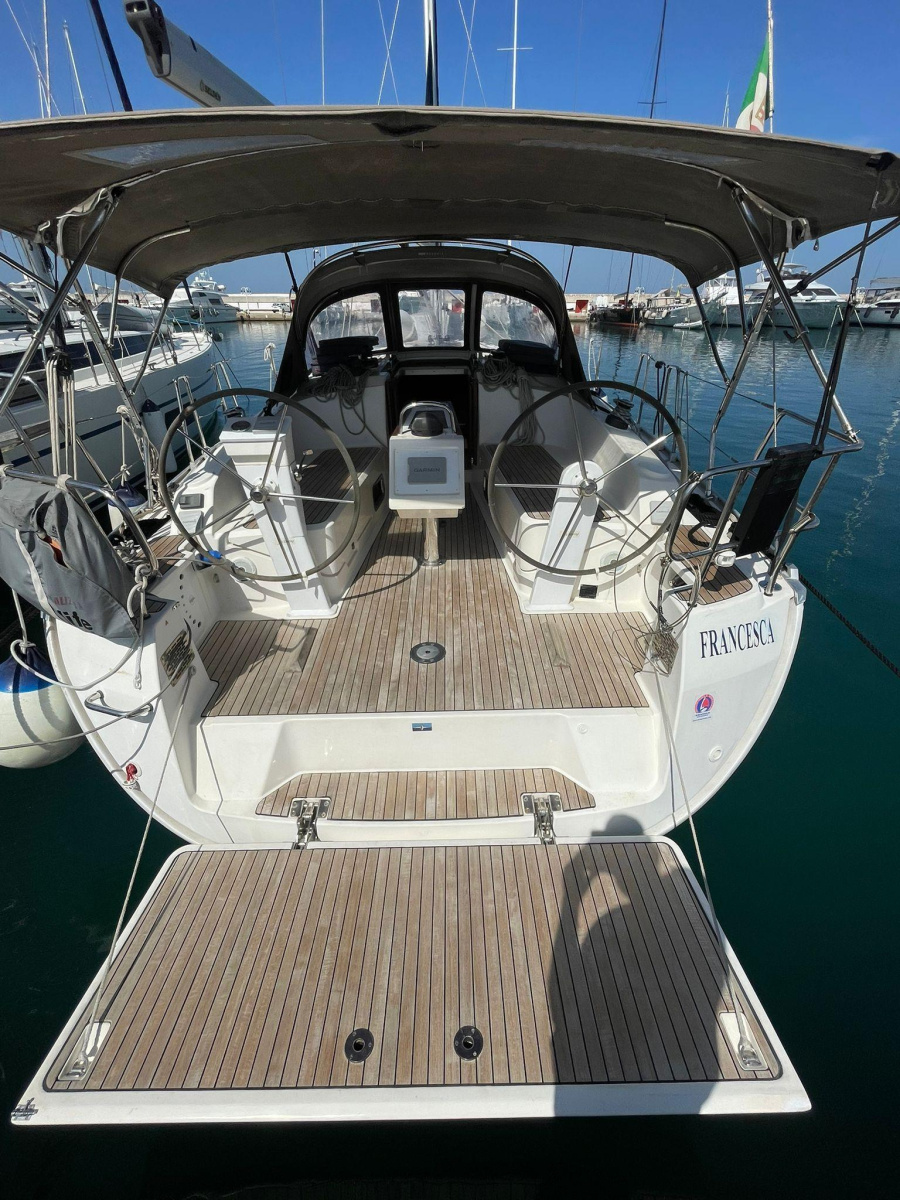 Photo #1 - Bavaria Cruiser 37 - 3 cab. (Francesca) in  - 65989