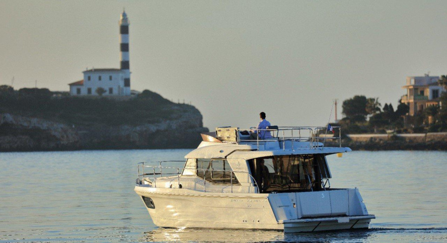 Photo #1 - Swift Trawler 30 Fly (Anna Rosa) in Marina Punat - 67328