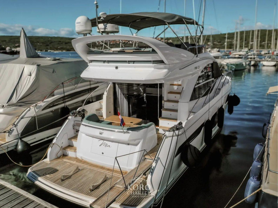 Photo #1 - Princess 50 Flybridge - 3 + 1 cab. (Mia) in Marina Punat - 67346