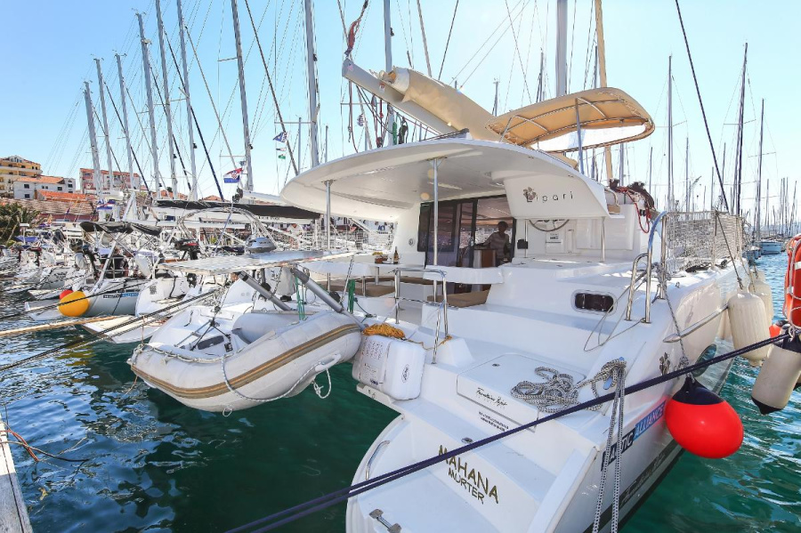 Photo #1 - Lipari 41 (Mahana) in Marina (ex. Tankerkomerc) - 44847