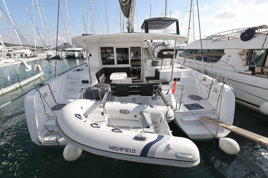 Photo #1 - Lagoon 40 - 4 + 2 cab (Nina II) in D-Marin Dalmacija Marina - 46100