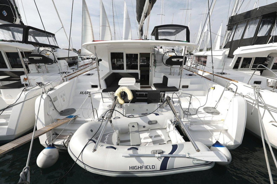 Photo #1 - Lagoon 40 - 4 + 2 cab (Mari) in D-Marin Dalmacija Marina - 46102