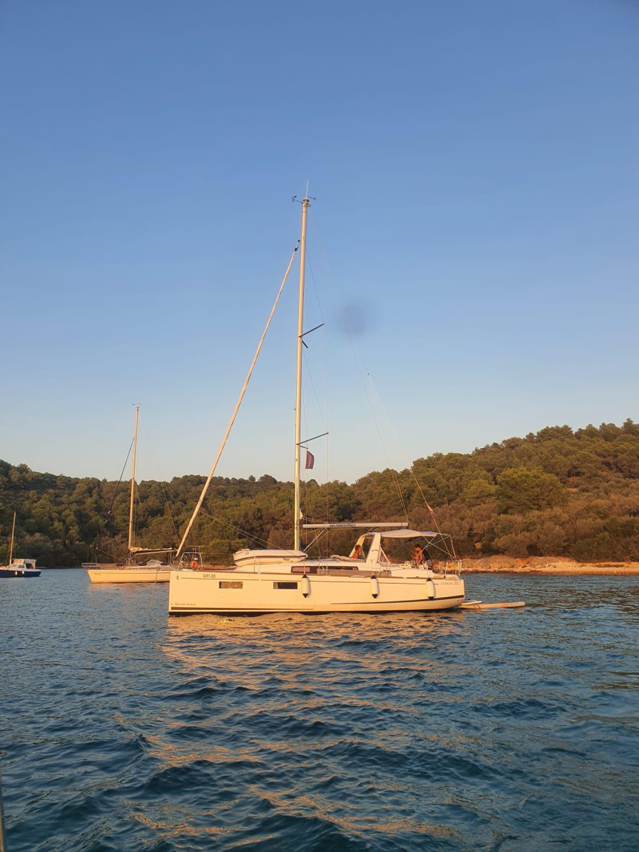 Photo #1 - Oceanis 35.1 (Idila) in D-Marin Dalmacija Marina - 46121