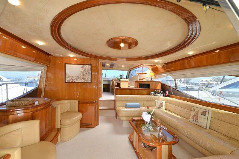 Ferretti Yachts 68 (Mary)  - 8