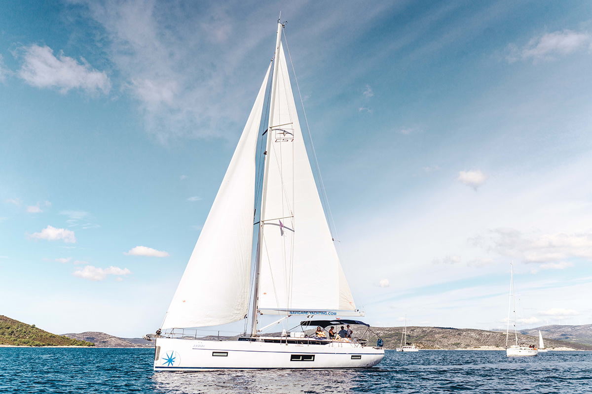 Photo #3 - Bavaria C57 Holiday (Juliamy) en Trogir - 27398