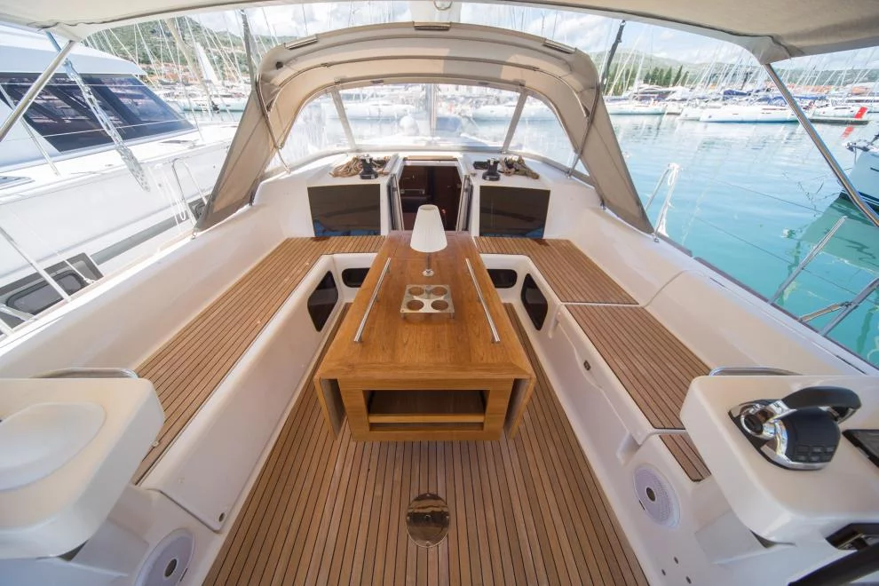 Dufour 520 GL (HOUAT)  - 5