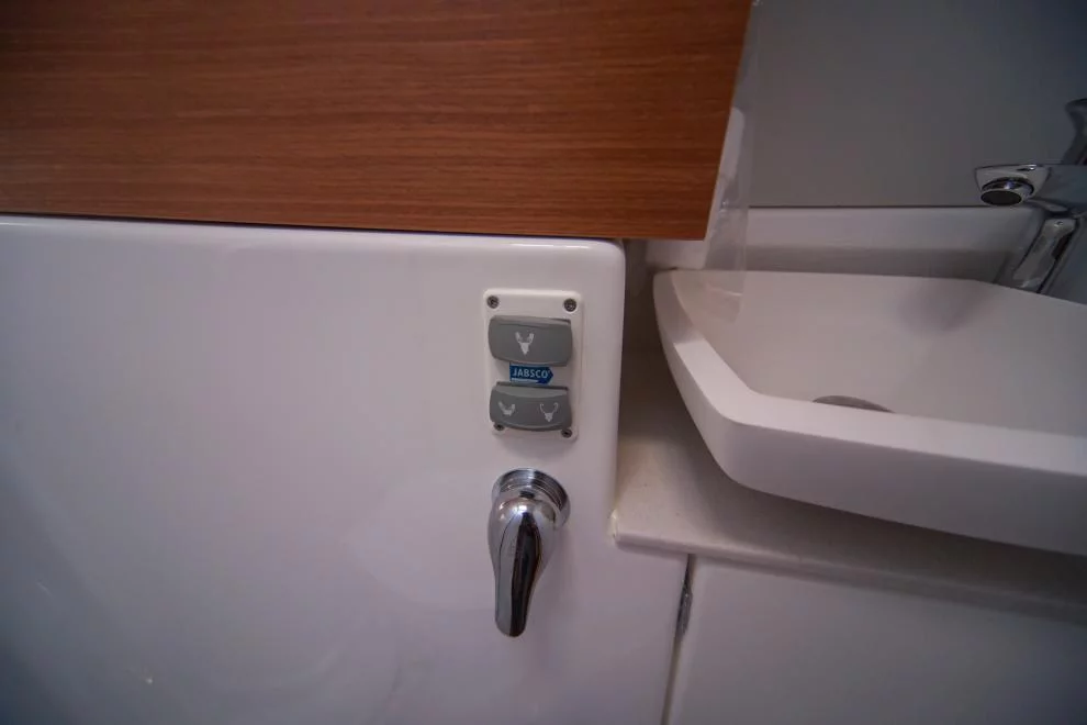 Dufour 520 GL (HOUAT)  - 21