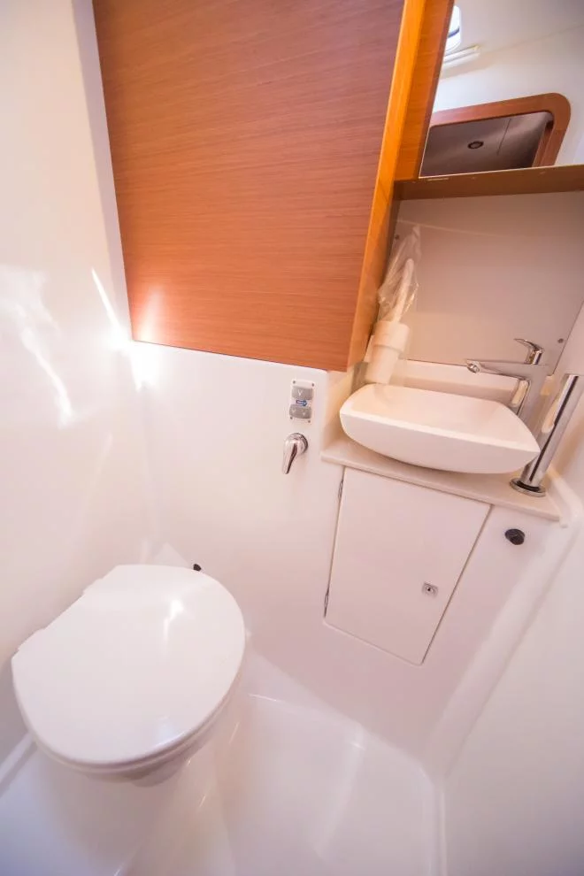 Dufour 520 GL (HOUAT)  - 22