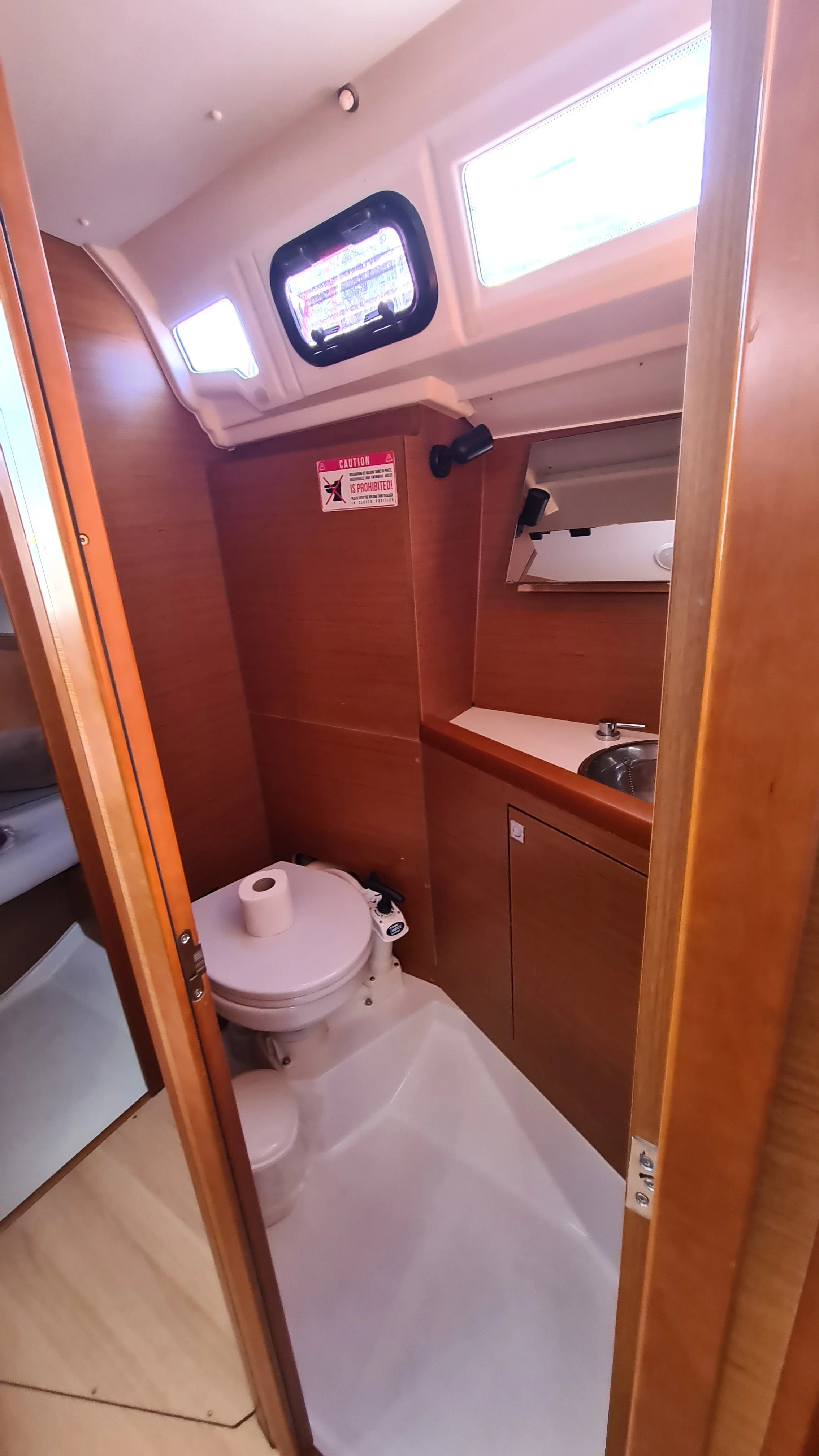 Sun Odyssey 349 (LAPWING)  - 16