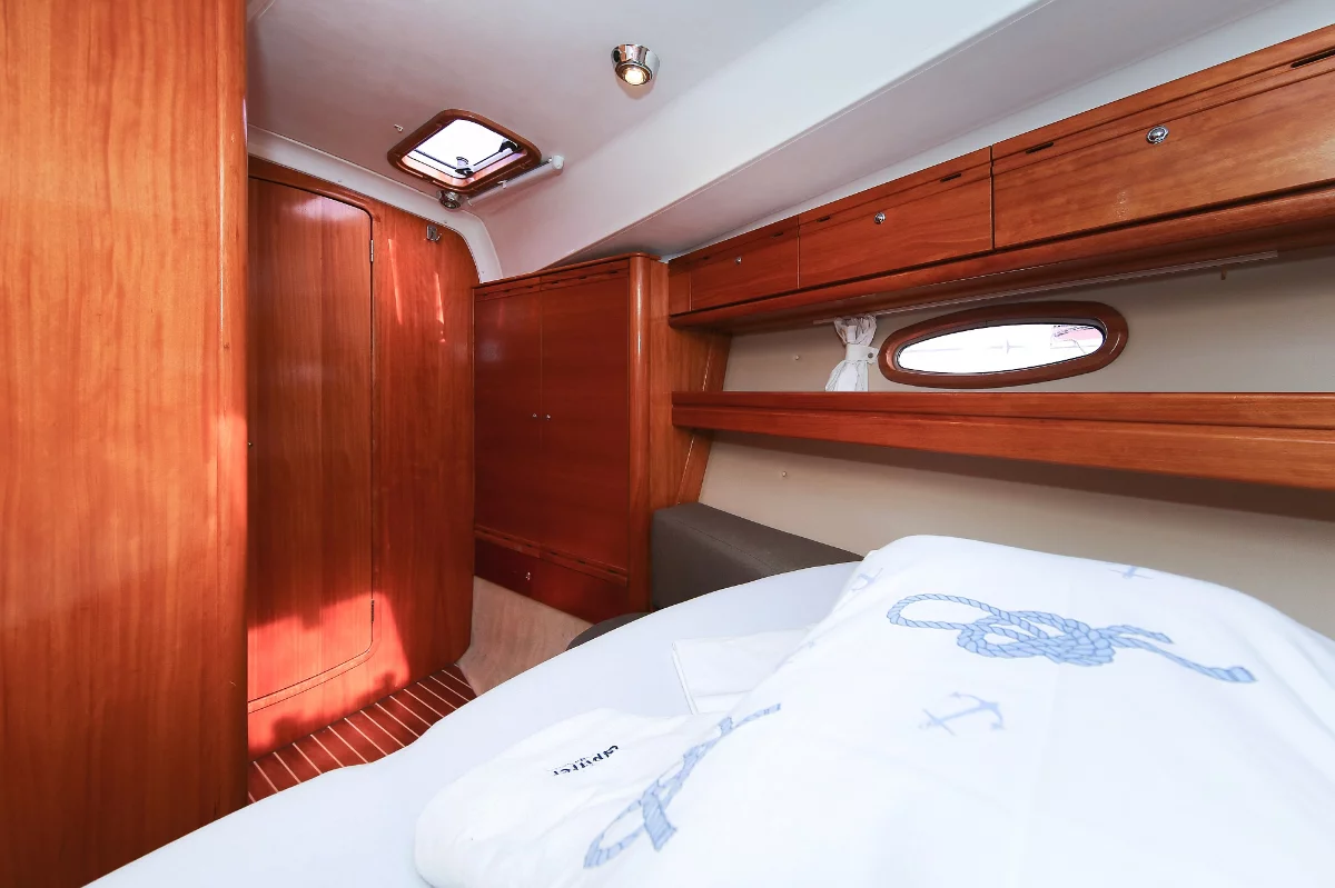 Bavaria 39 Cruiser (Linda)  - 32