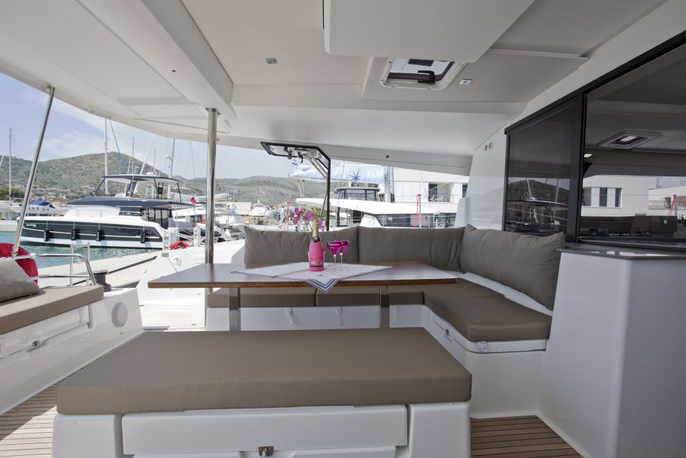 Photo #9 - Fountaine Pajot Saona 47 Quintet - 5 + 1 cab. (FREJA) in La Paz - 27578