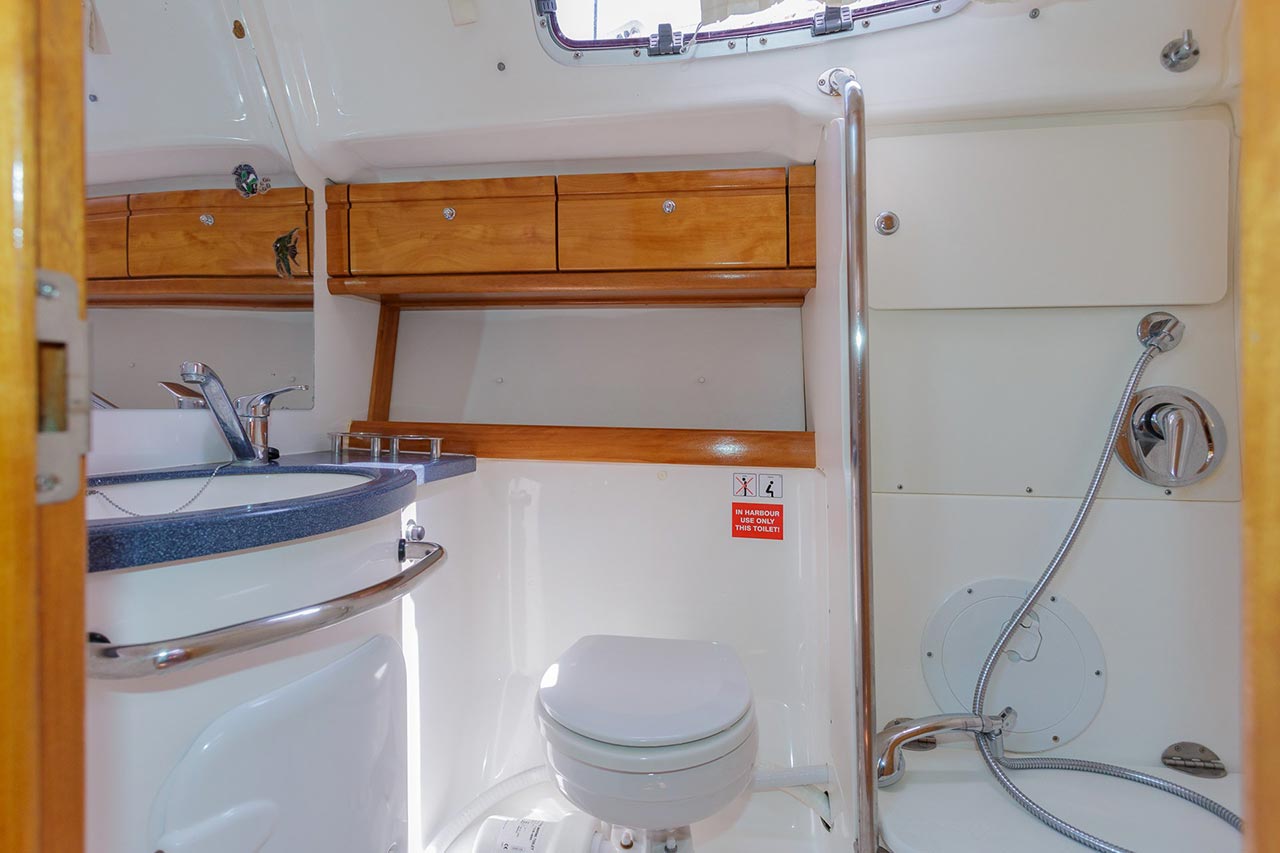 Photo #11 - Bavaria 42 Cruiser (Lady Clam) in Split - 27596