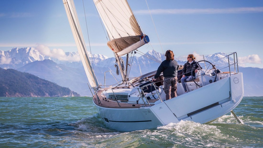 Photo #1 - Dufour 310 GL (Mio) in Primosten - 27622