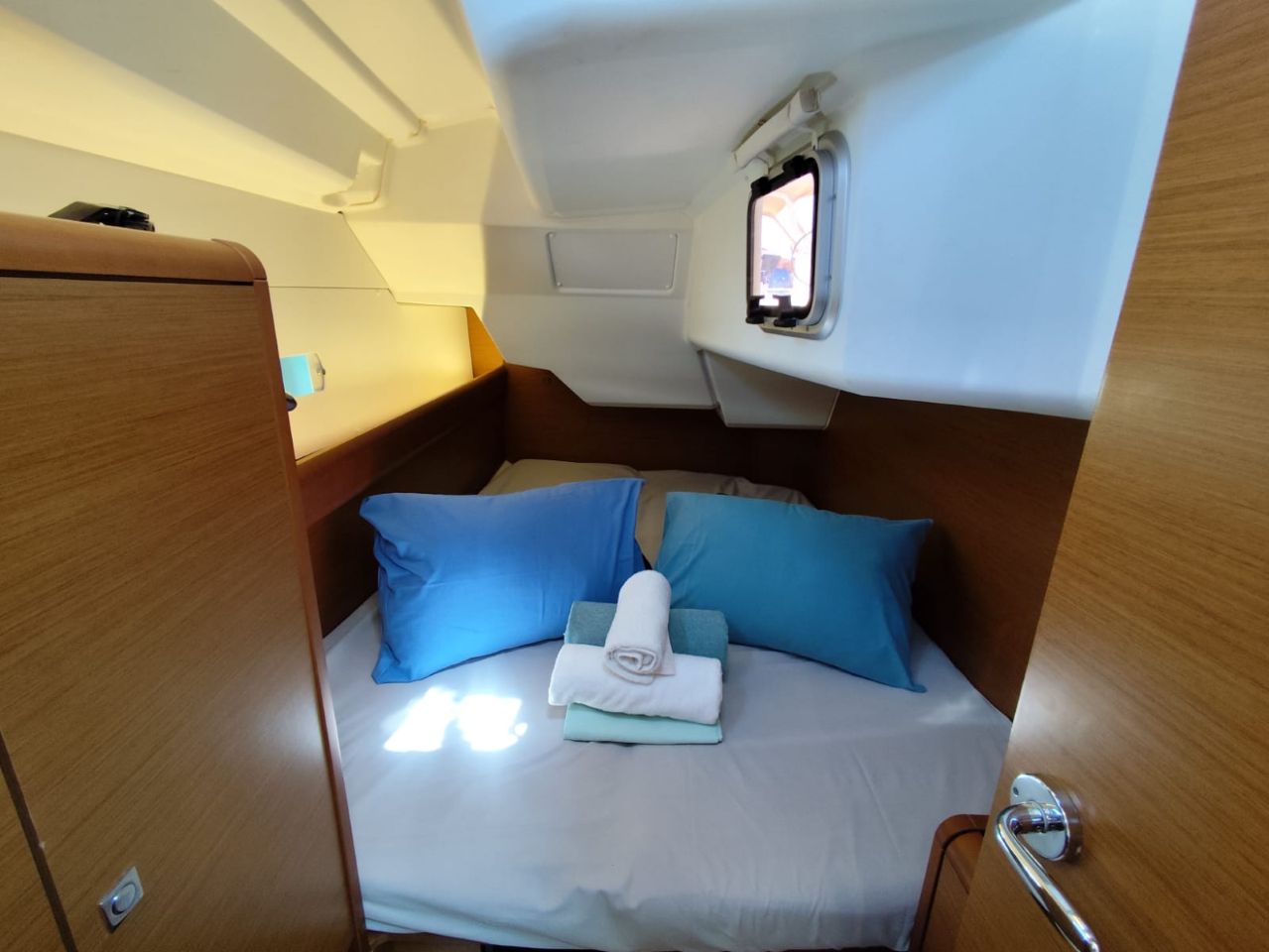 Sun Odyssey 389 — photo 16