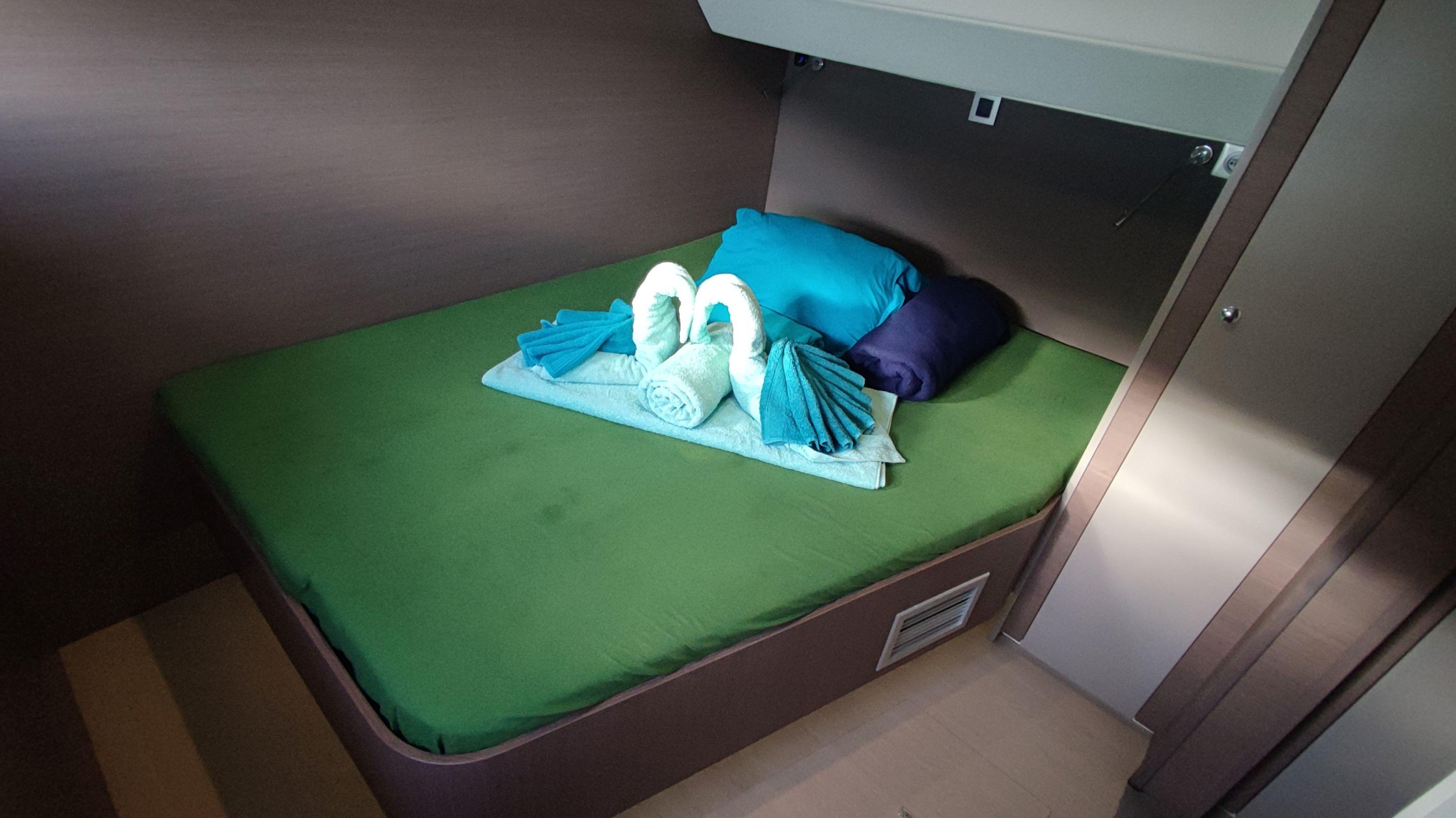 Photo #12 - Bali 5.4 - 6 + 2 cab. (SAPHIR) in Le Marin - 27664