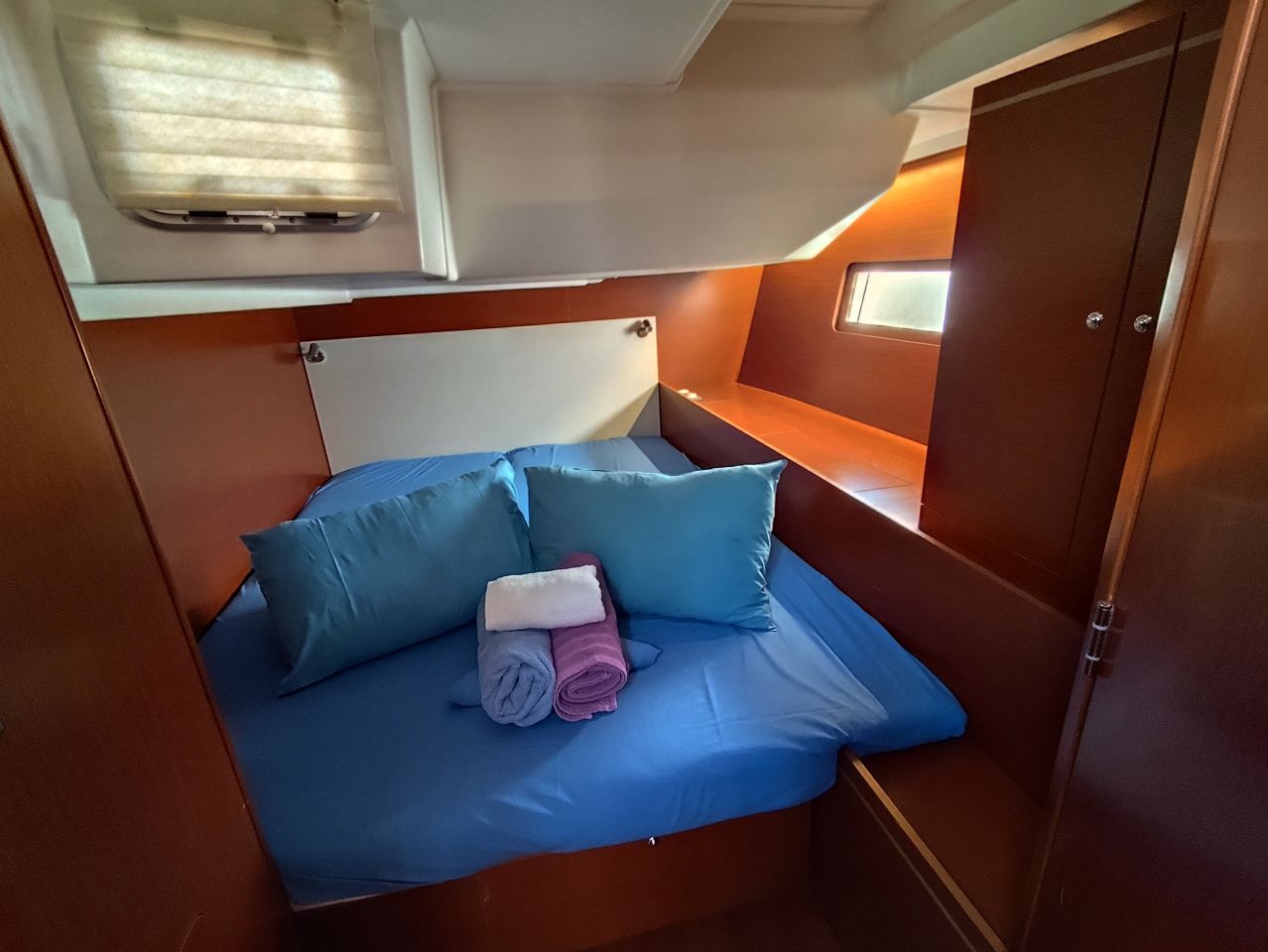 Oceanis 51.1 - 5 + 1 cab. — photo 16