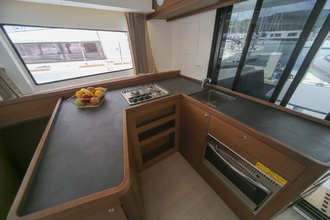 Lagoon 42 - 4 + 2 cab. (DISCOVERY)  - 13