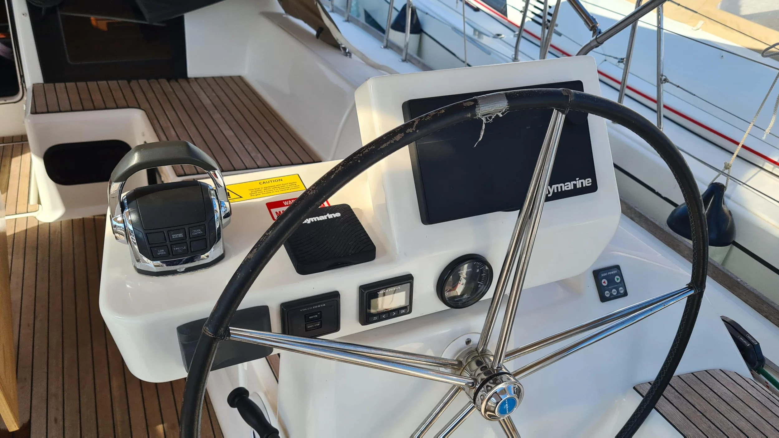 Dufour 520 GL (FREGATE)  - 3