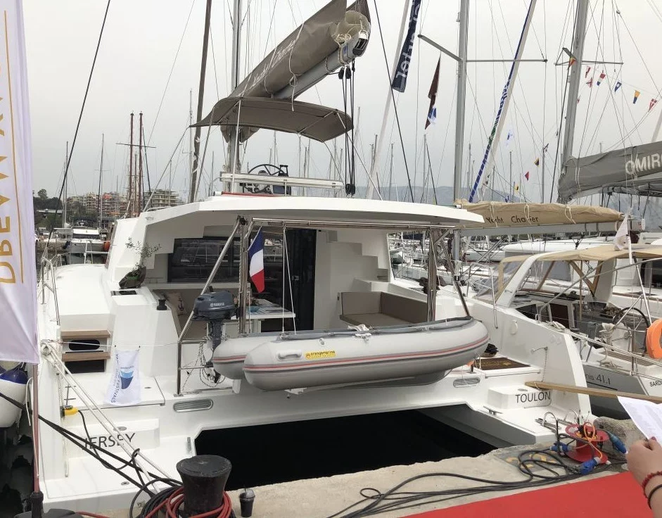 Bali 4.5 - 4 + 2 cab. (JERSEY)  - 2