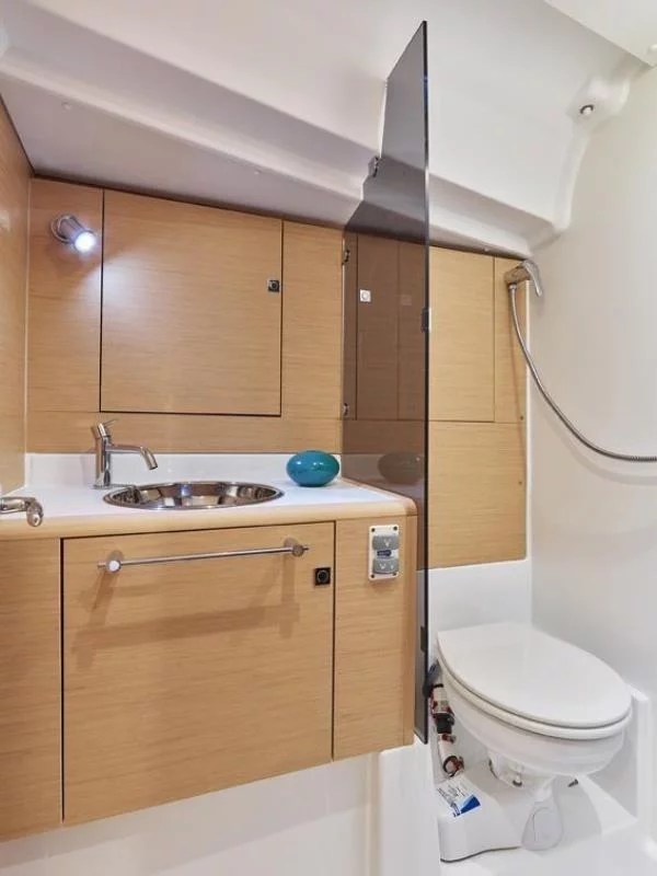 Sun Odyssey 449 (PAXOS)  - 10