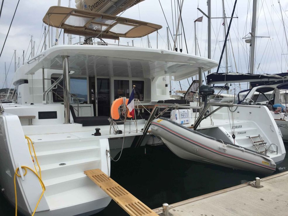 Photo #1 - Lagoon 52 F - 6 + 2 cab. (KORANA) in Trogir - 27748