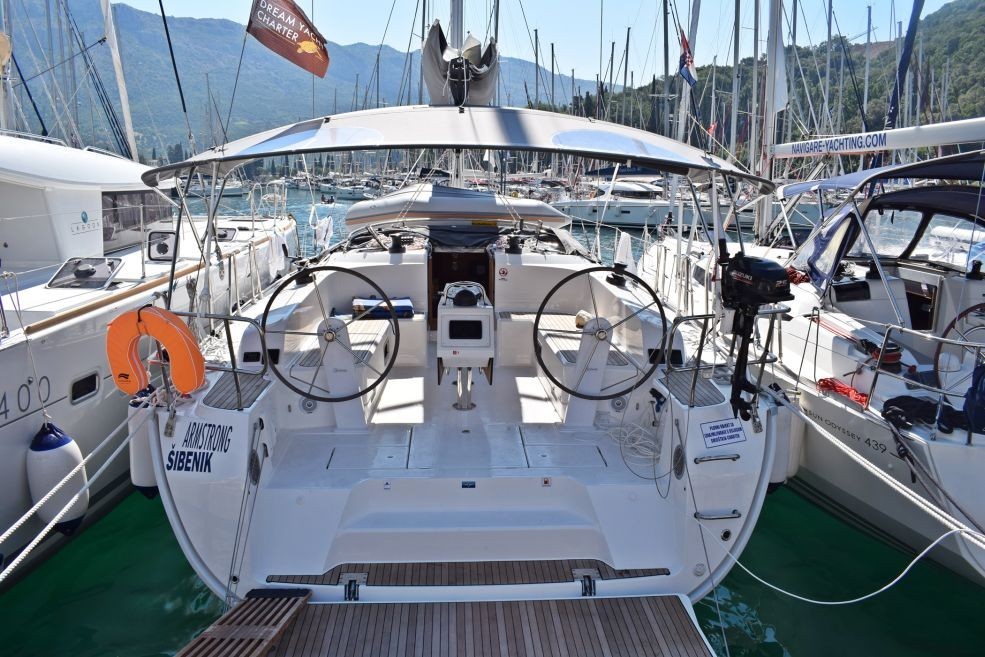 Photo #3 - Bavaria Cruiser 46 - 4 cab. (ARMSTRONG) in Sibenik - 27770