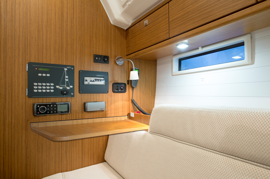 Photo #7 - Bavaria Cruiser 37 - 3 cab. (HAYDN) in Sibenik - 27775
