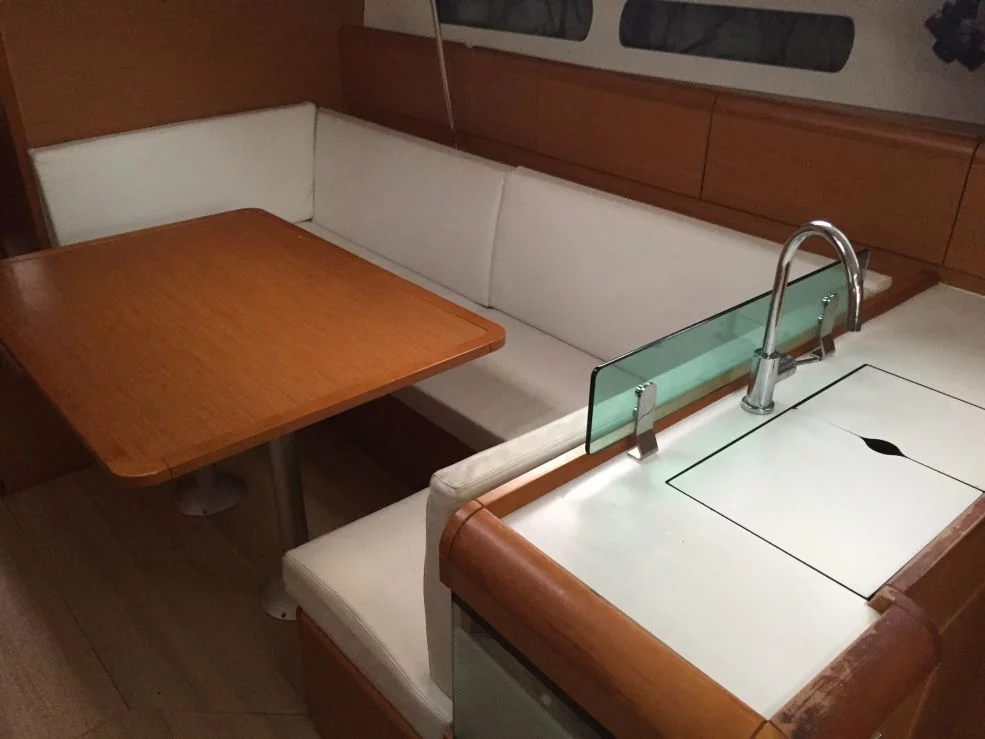 Sun Odyssey 449 (SUCHON)  - 14