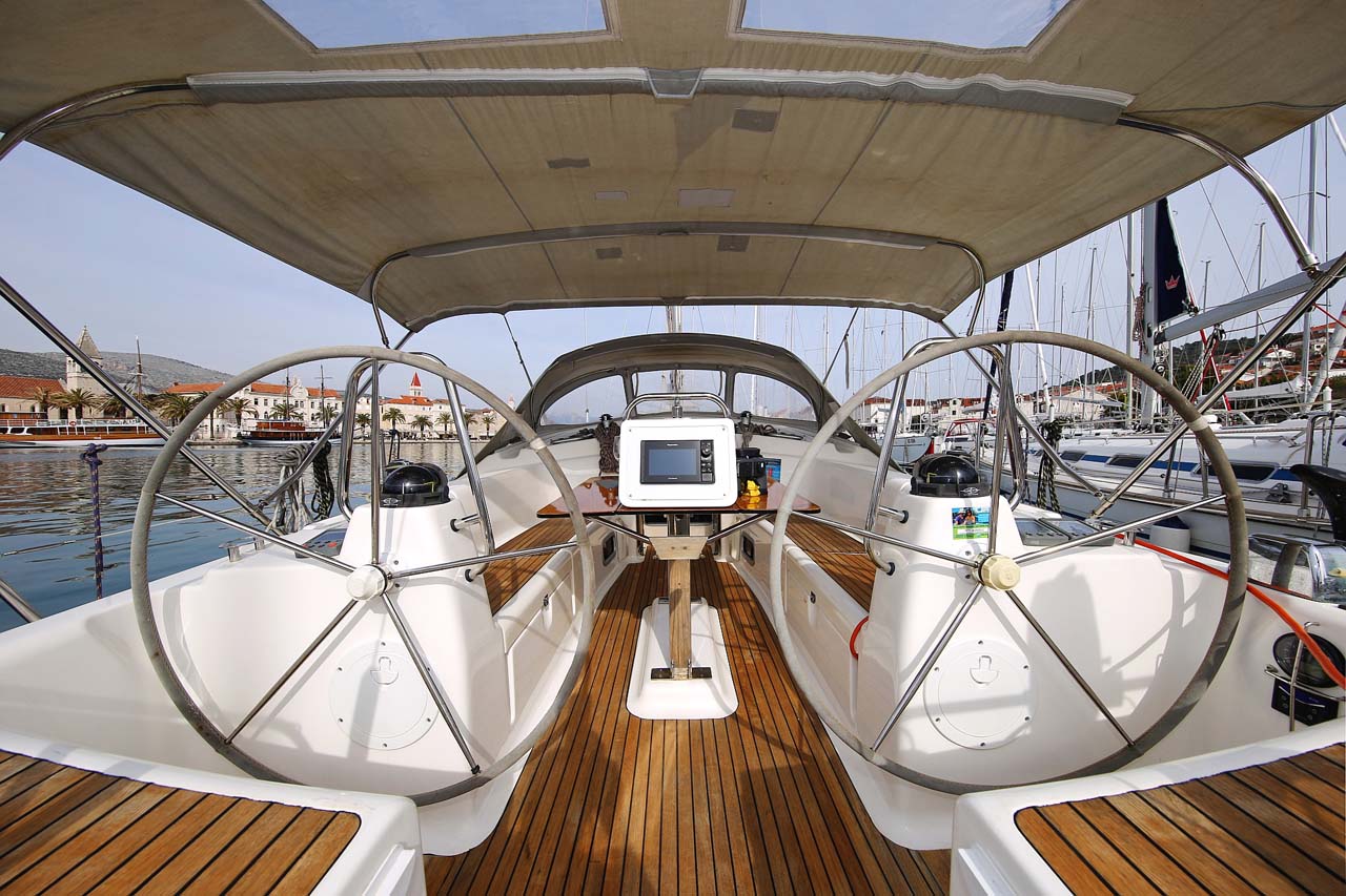 Photo #5 - Bavaria 43 Cruiser (Annabella) in Murter - 27819