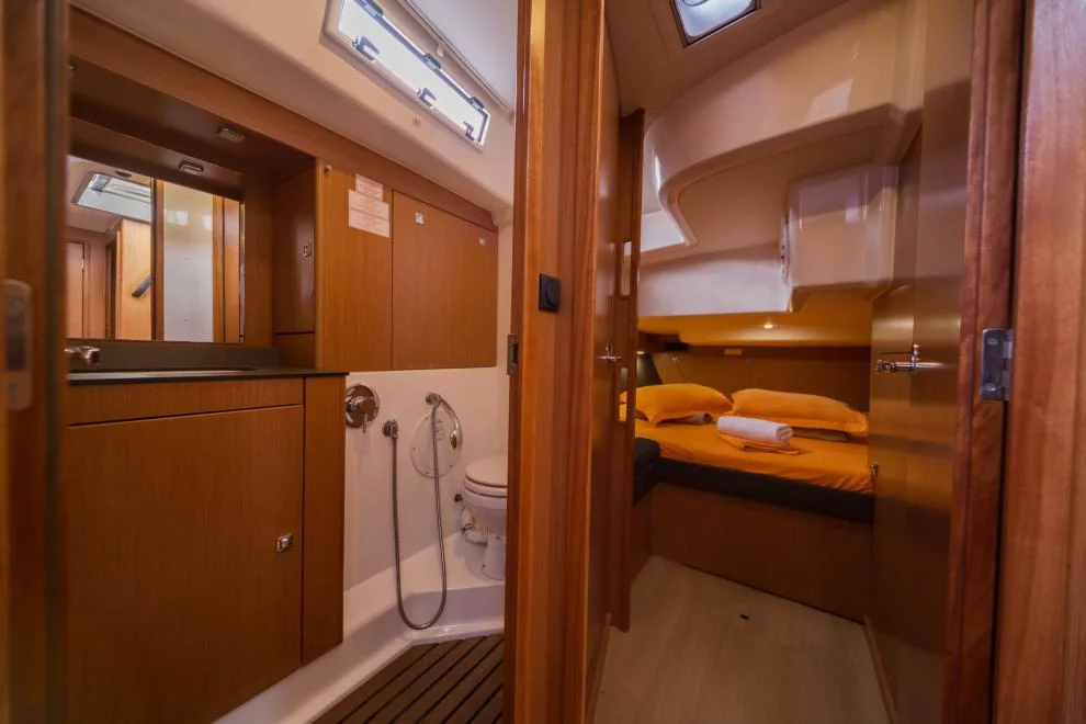 Bavaria Cruiser 56 - 5 + 1 cab. (LA VESTALE)  - 13
