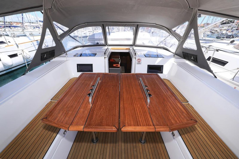 Photo #11 - Bavaria C45 Style (Katharina) in Biograd - 28081