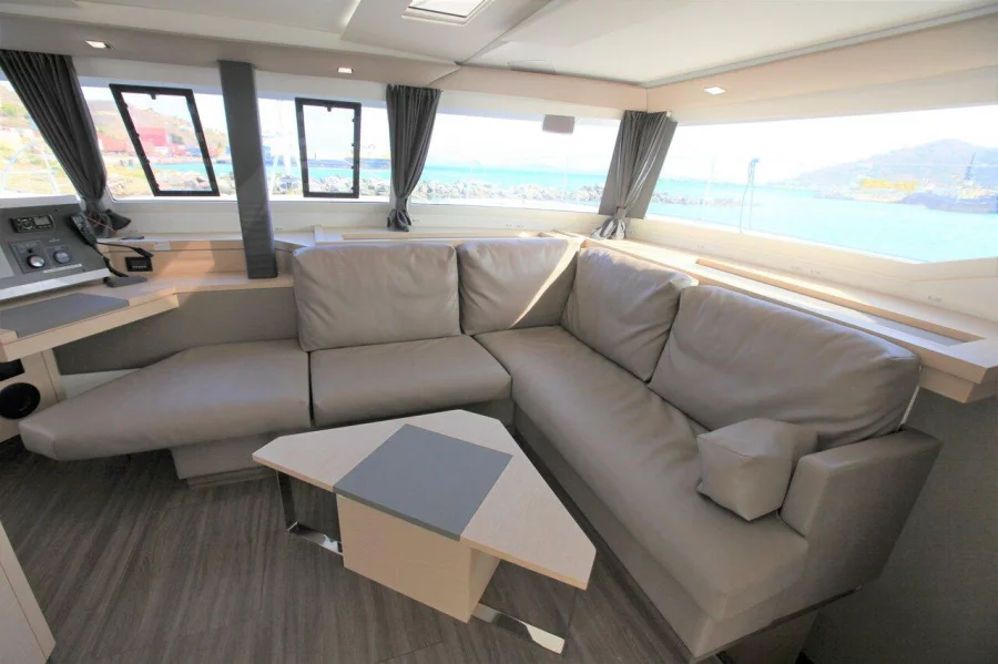 Fountaine Pajot Saona 47 Quintet - 5 + 1 cab. (Fun Shway)  - 9
