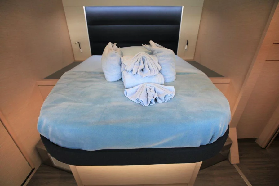 Fountaine Pajot Saona 47 - 5 cab. (Long Story)  - 21