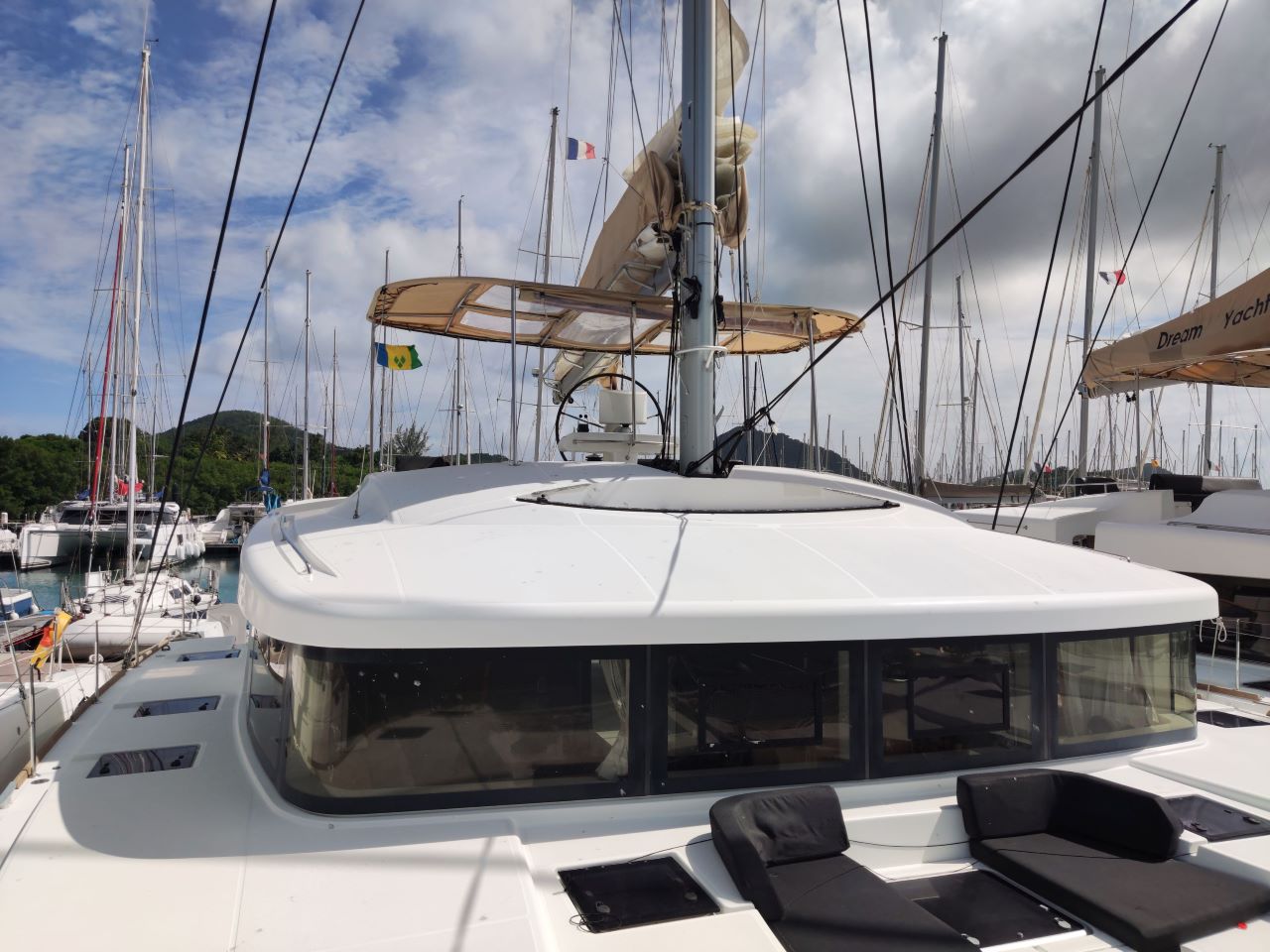 Photo #4 - Lagoon 52 F - 6 + 2 cab. (ALAMAK) in Olbia - 28145