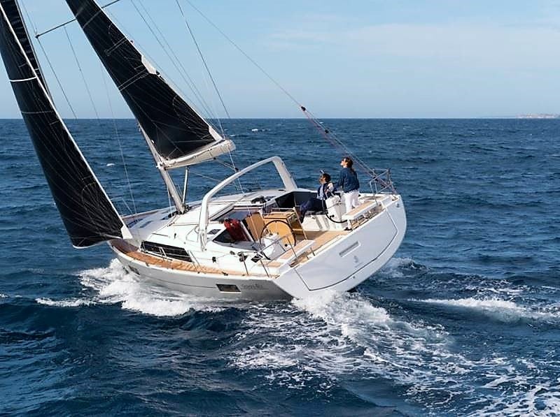 Photo #1 - Oceanis 41.1 (TSELENA) en La paz - 28146