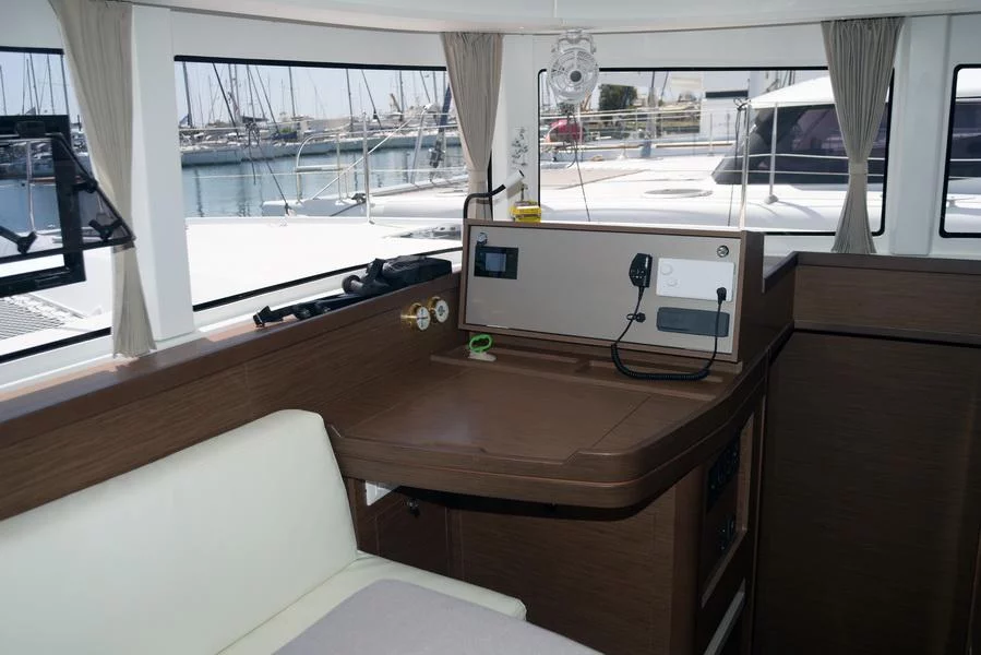 Lagoon 42 - 4 + 2 cab. (DREMMWEL)  - 1