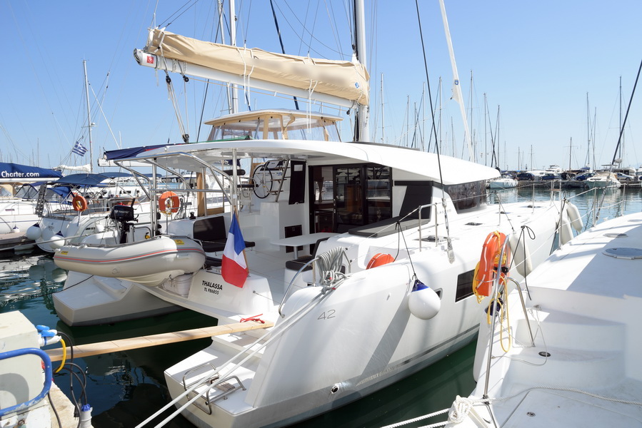Photo #1 - Lagoon 42 - 4 + 2 cab. (DREMMWEL) in Trogir - 28163