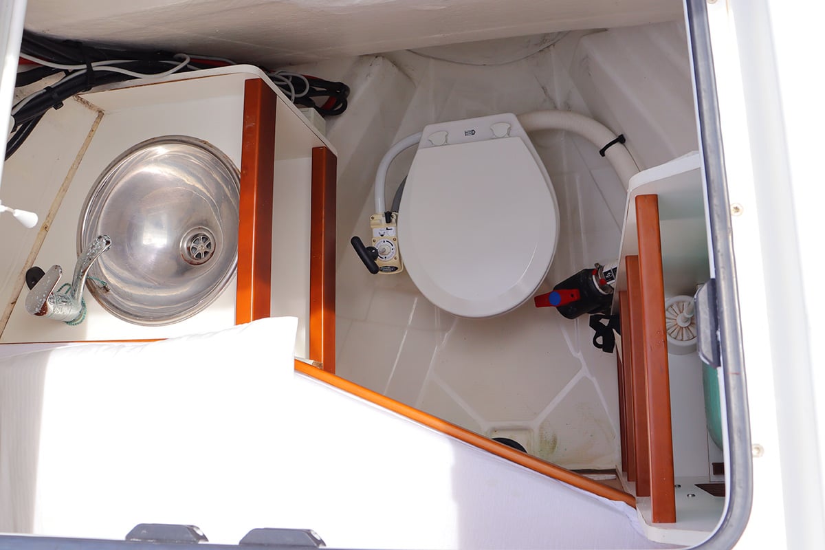 Photo #29 - Sun Loft 47 - 6 + 1 cab. (Linnea) in Nanny Cay - 28206