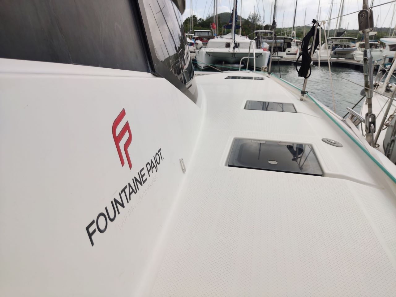 Photo #3 - Fountaine Pajot Lucia 40 - 4 cab. (BALISIER) en Sibenik - 28239