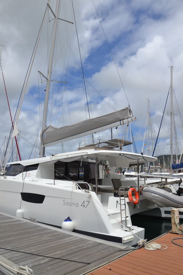 Photo #3 - Fountaine Pajot Saona 47 Quintet - 5 + 1 cab. (PENFRET) in Anse Marcel - 28246