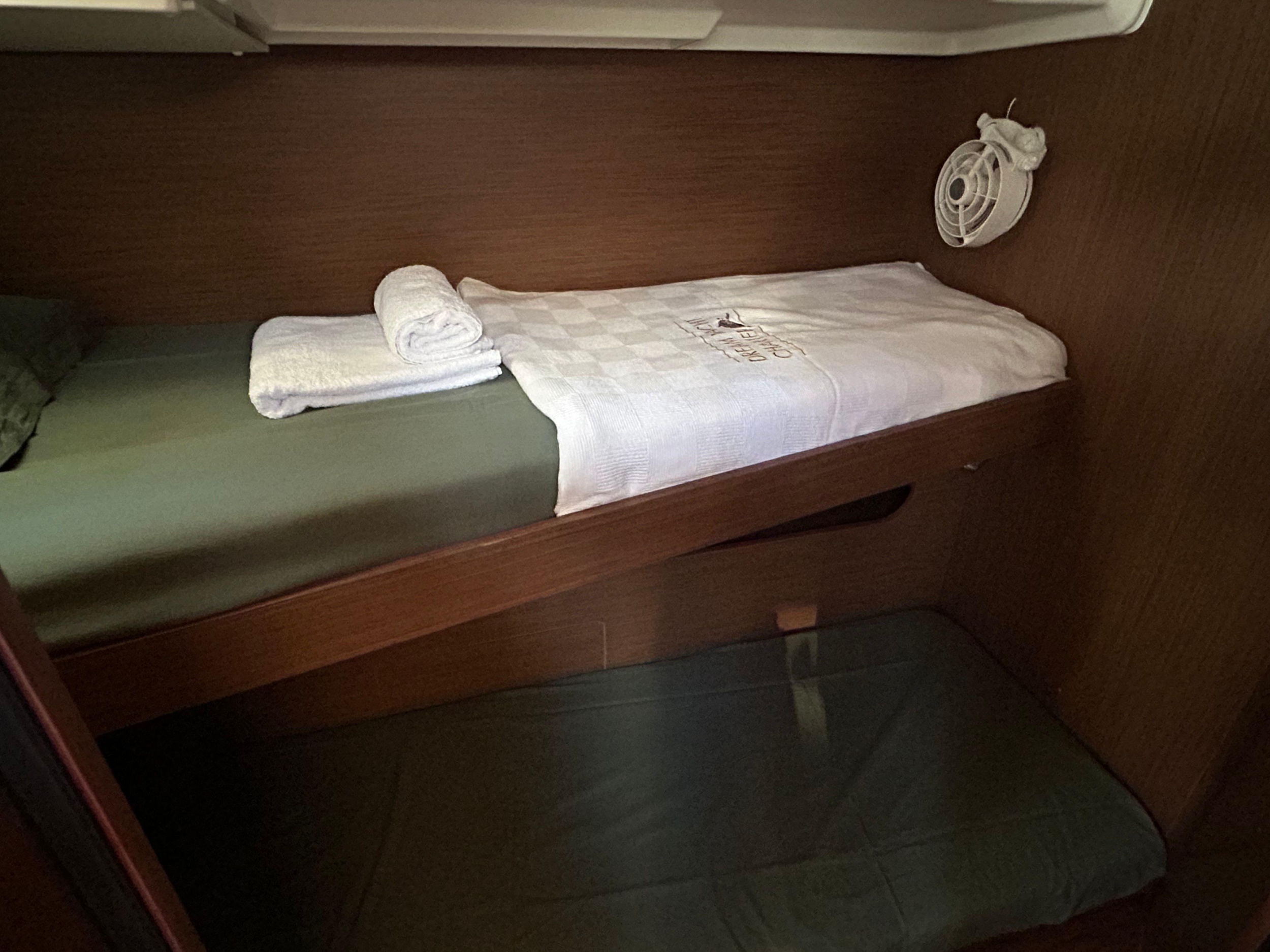 Photo #11 - Oceanis 51.1 - 5 + 1 cab. (KLEE) en San Jorge - 28257