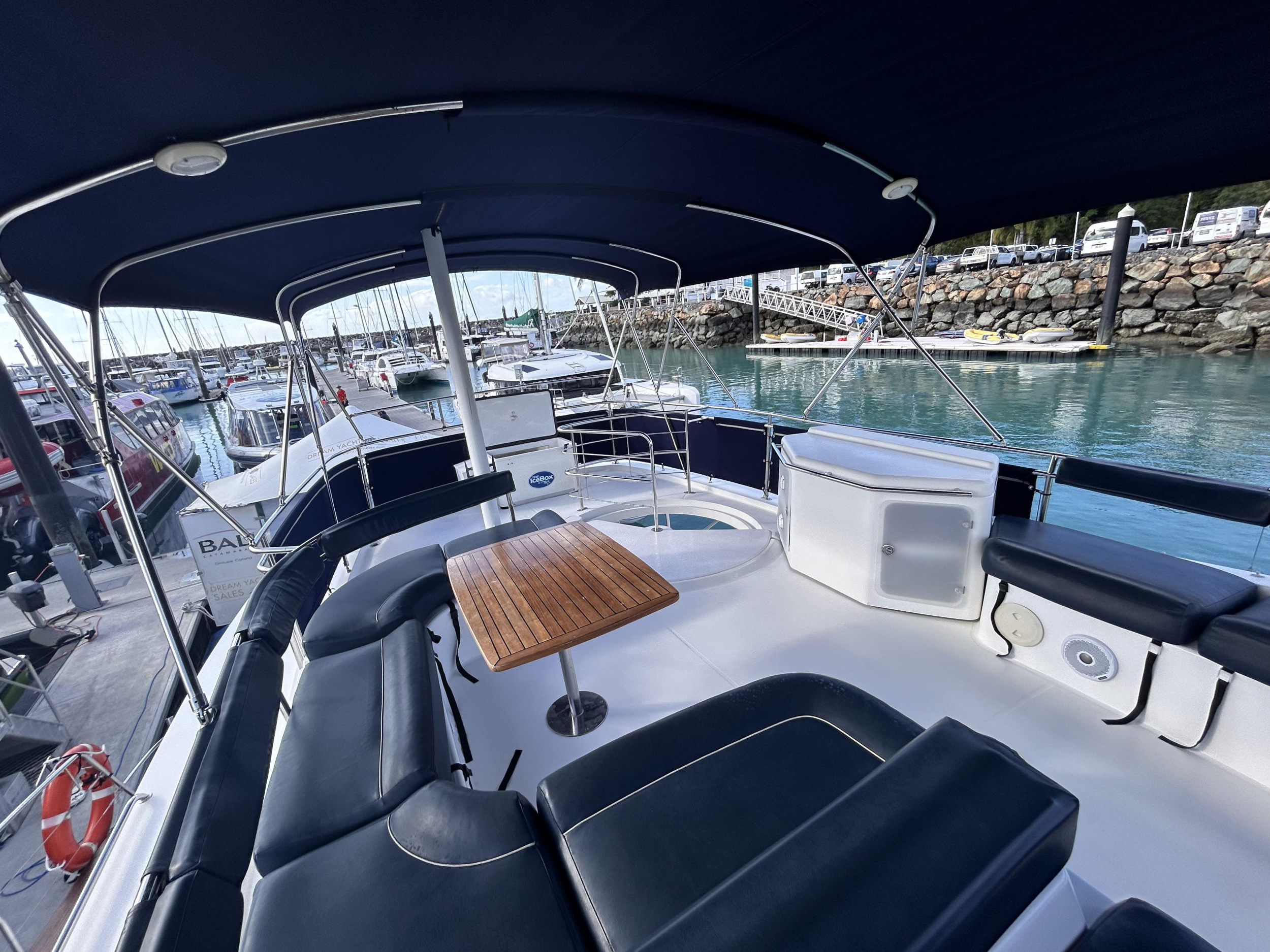 Photo #5 - Cumberland 46 - 4 cab. (DIMANCHE) en Airlie Beach - 28332