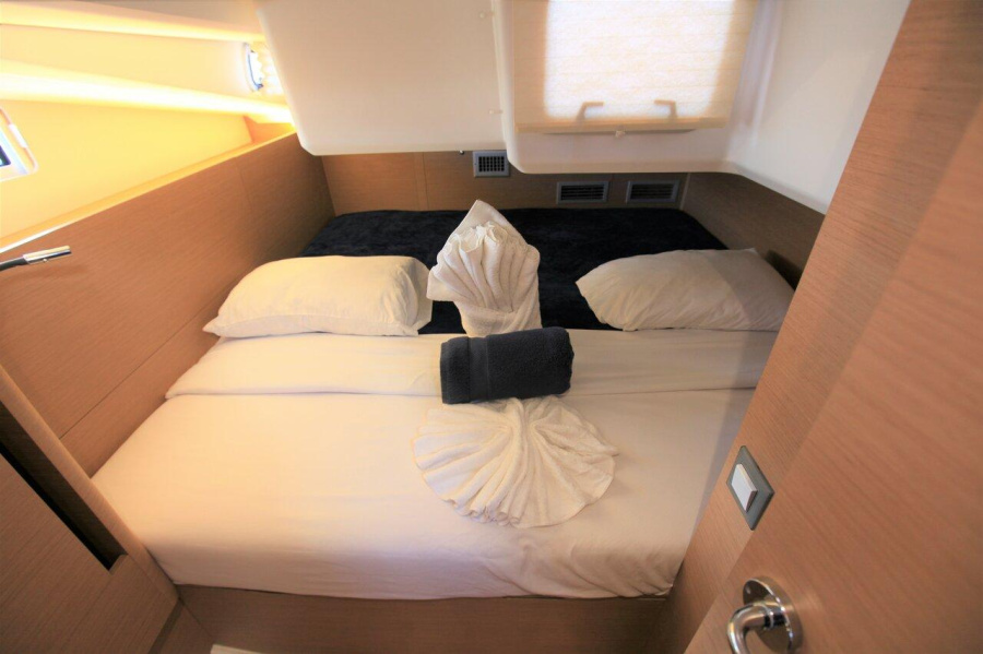 Photo #13 - Sun Odyssey 440 - 2 cab. (Bella) en Road Town - 28343