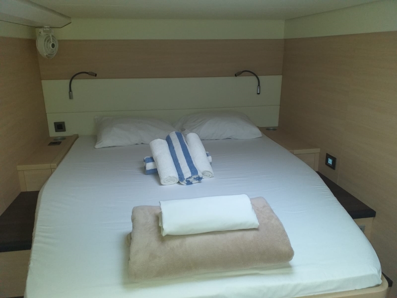 Photo #13 - Lagoon 620 - 6 + 2 cab. (DREAM CAROLINA) in Phuket - 28400