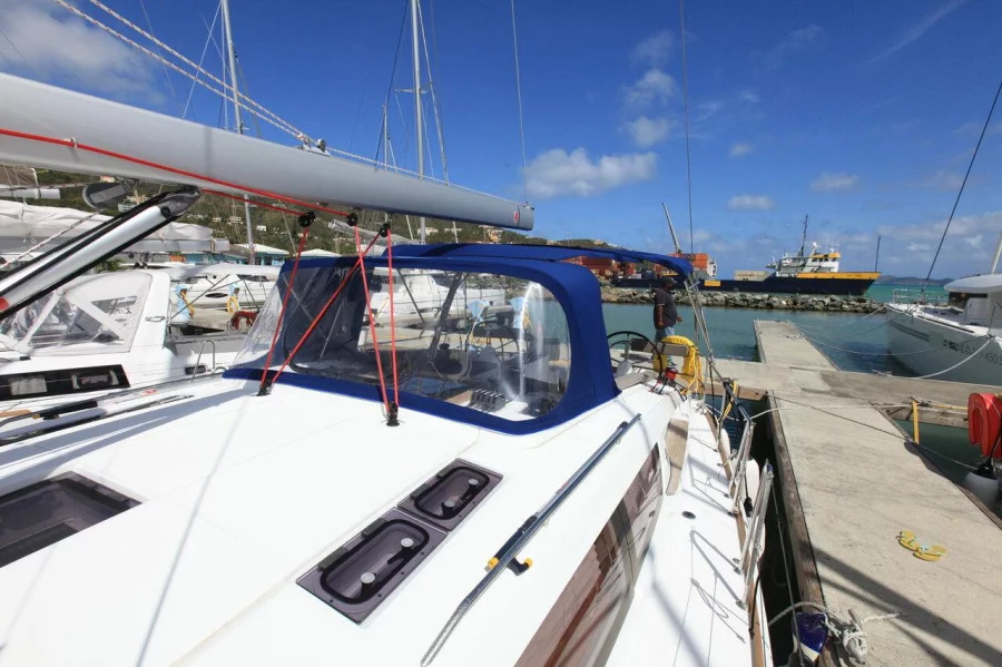 Sun Odyssey 44 DS - 2 cab. (Good Decision)  - 3