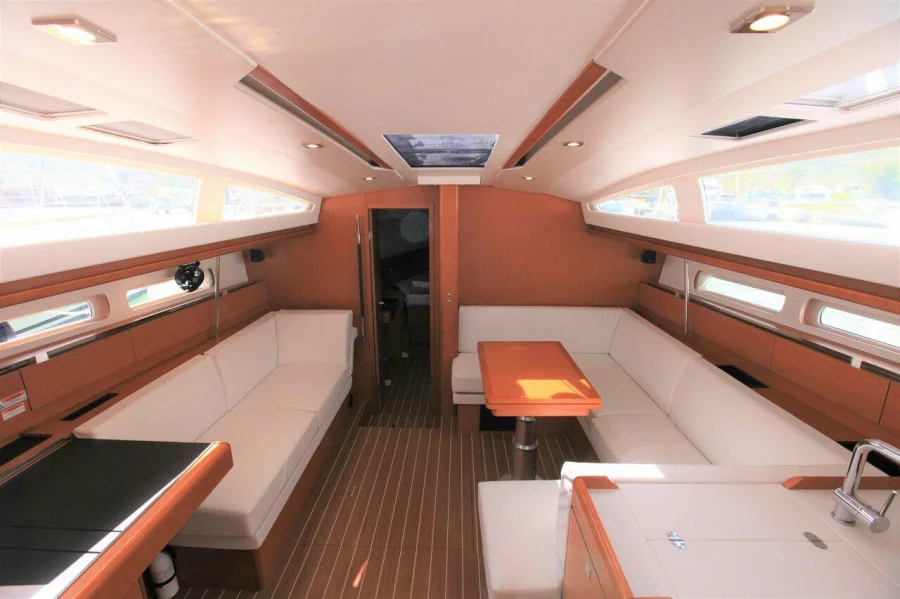 Sun Odyssey 44 DS - 2 cab. (Good Decision)  - 14
