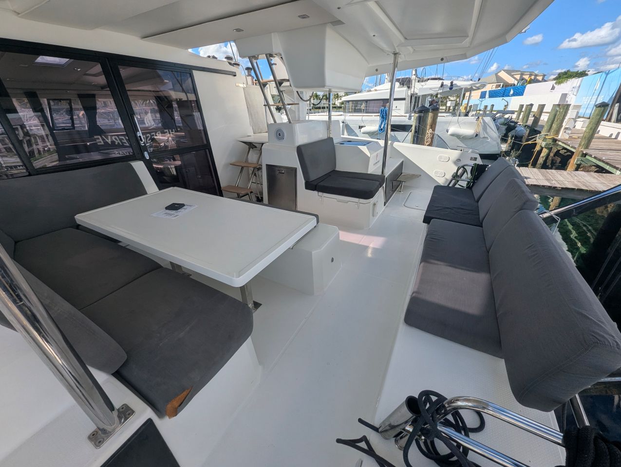 Fountaine Pajot Astrea 42 - 4 + 2 cab. — photo 11