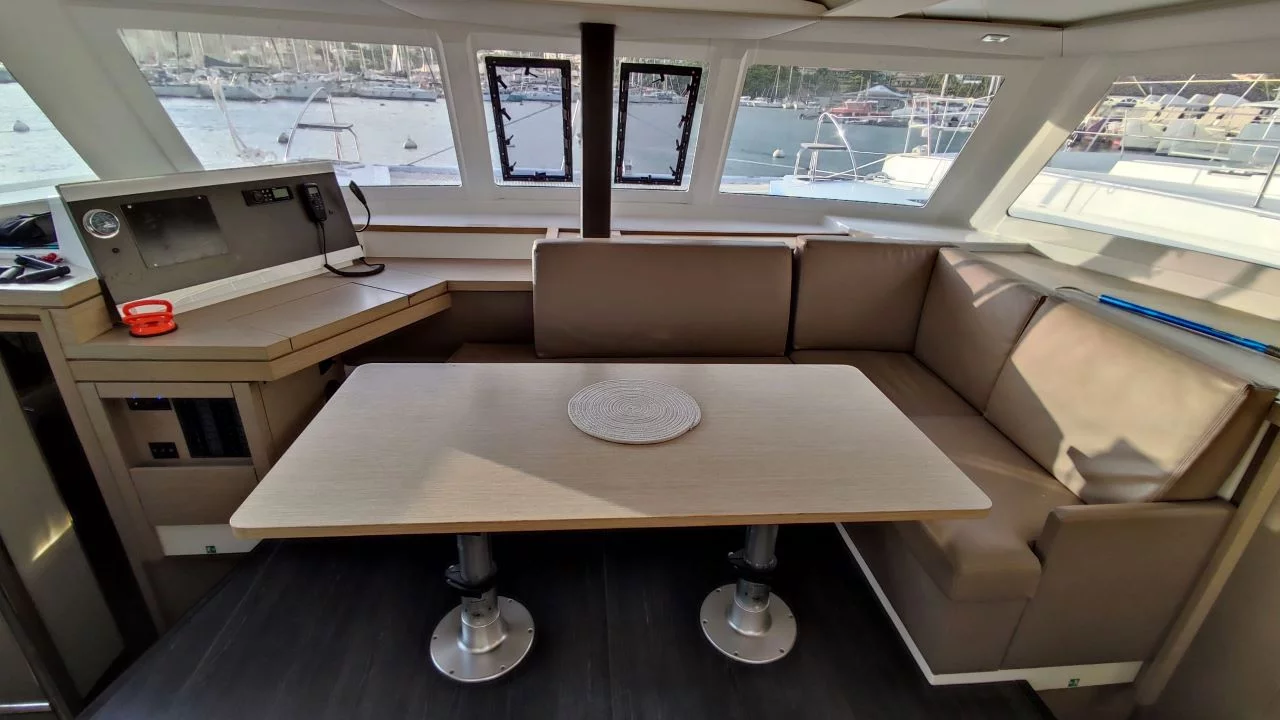 Fountaine Pajot Lucia 40 - 4 cab. (HARFANG)  - 9